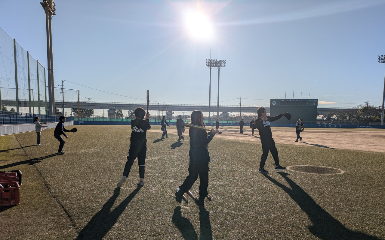 社内でソフトボール大会を開催しました